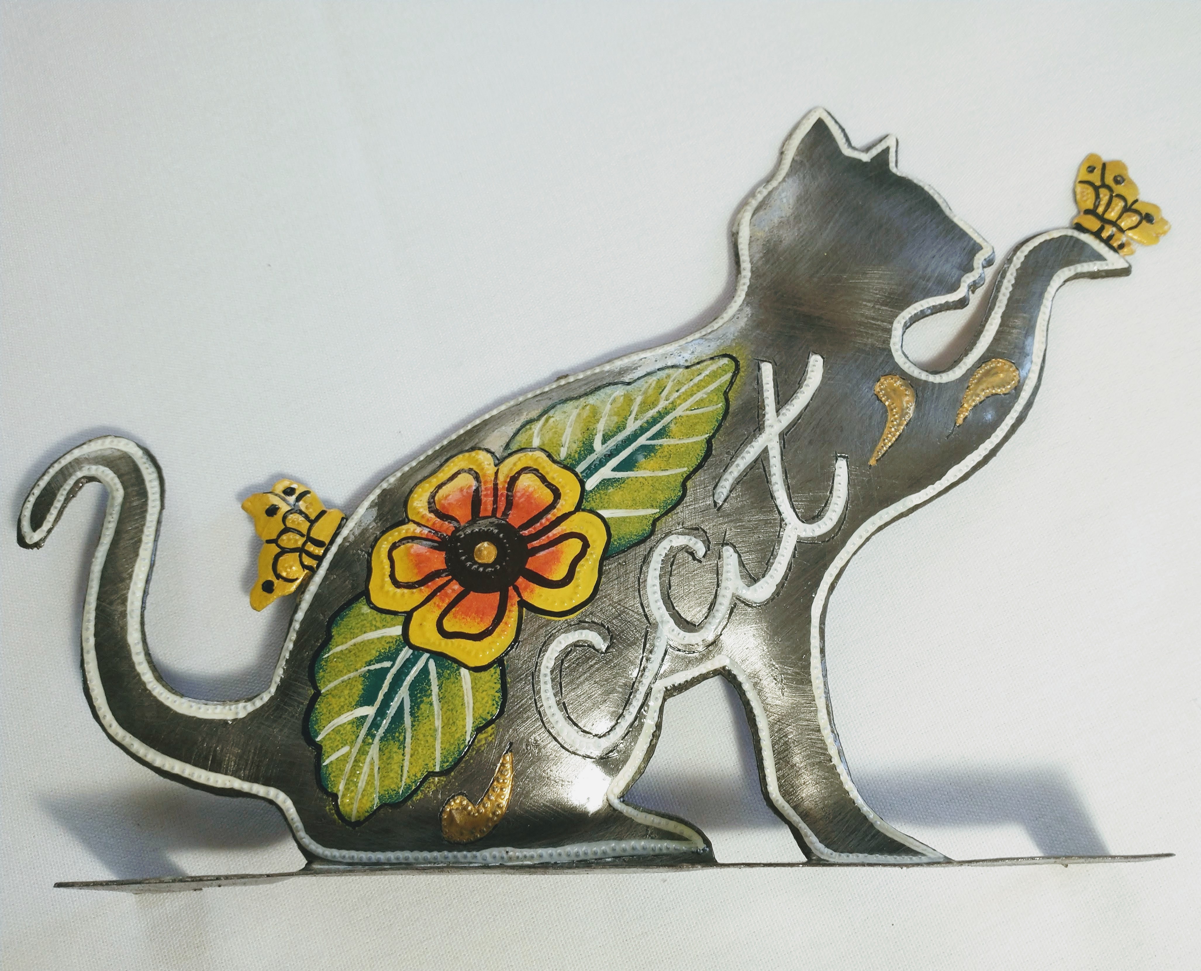 Cat Catching Butterfly Shelf Sitter with flower pattern